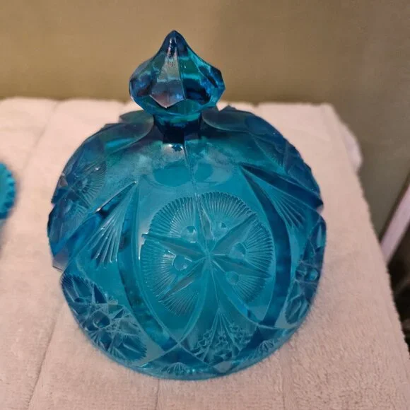 Kemple Yutec Blue Star Pressed Glass Butter Dish Vintage Lidded Server - Picture 2 of 5